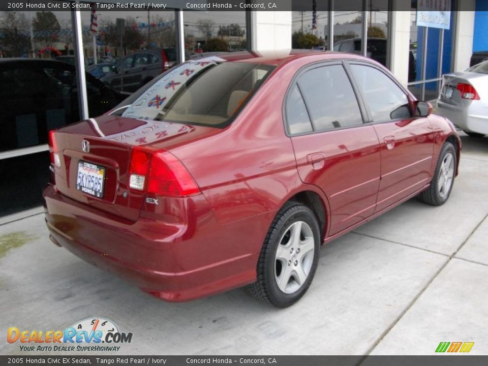 2005 Honda Civic EX Sedan Tango Red Pearl / Ivory Photo #3