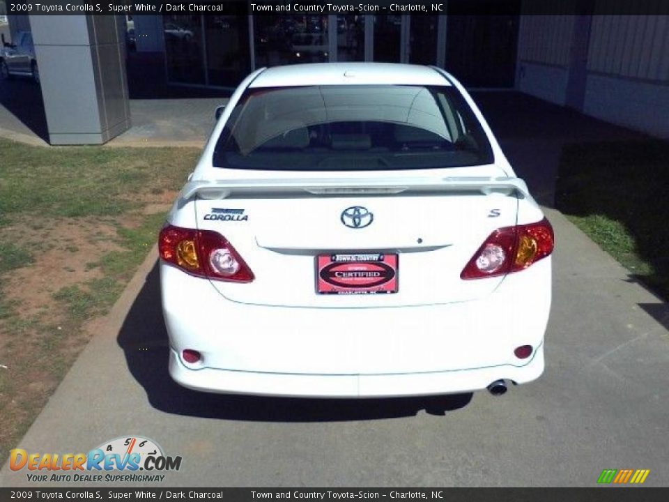 2009 Toyota Corolla S Super White / Dark Charcoal Photo #4