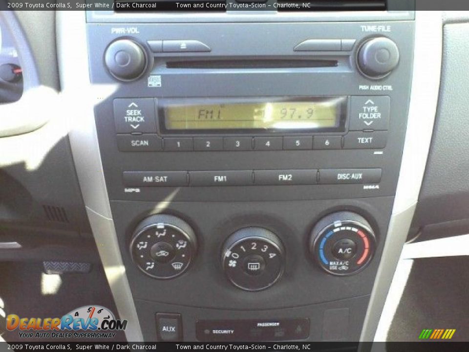 2009 Toyota Corolla S Super White / Dark Charcoal Photo #8