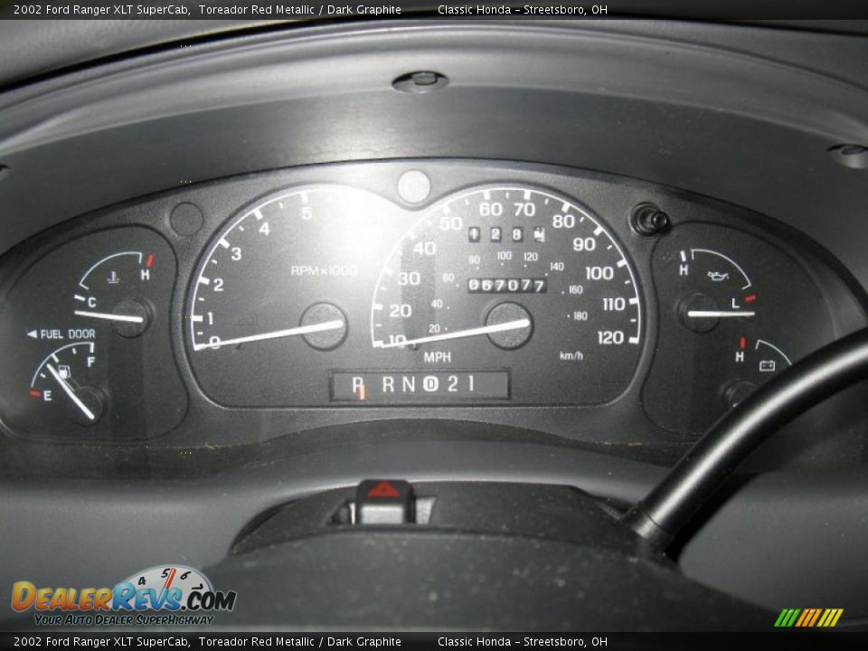 2002 Ford Ranger XLT SuperCab Toreador Red Metallic / Dark Graphite Photo #15