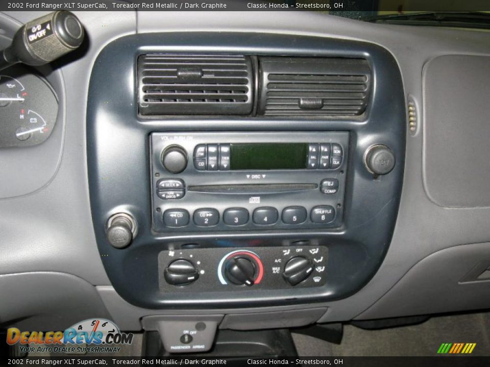 2002 Ford Ranger XLT SuperCab Toreador Red Metallic / Dark Graphite Photo #17