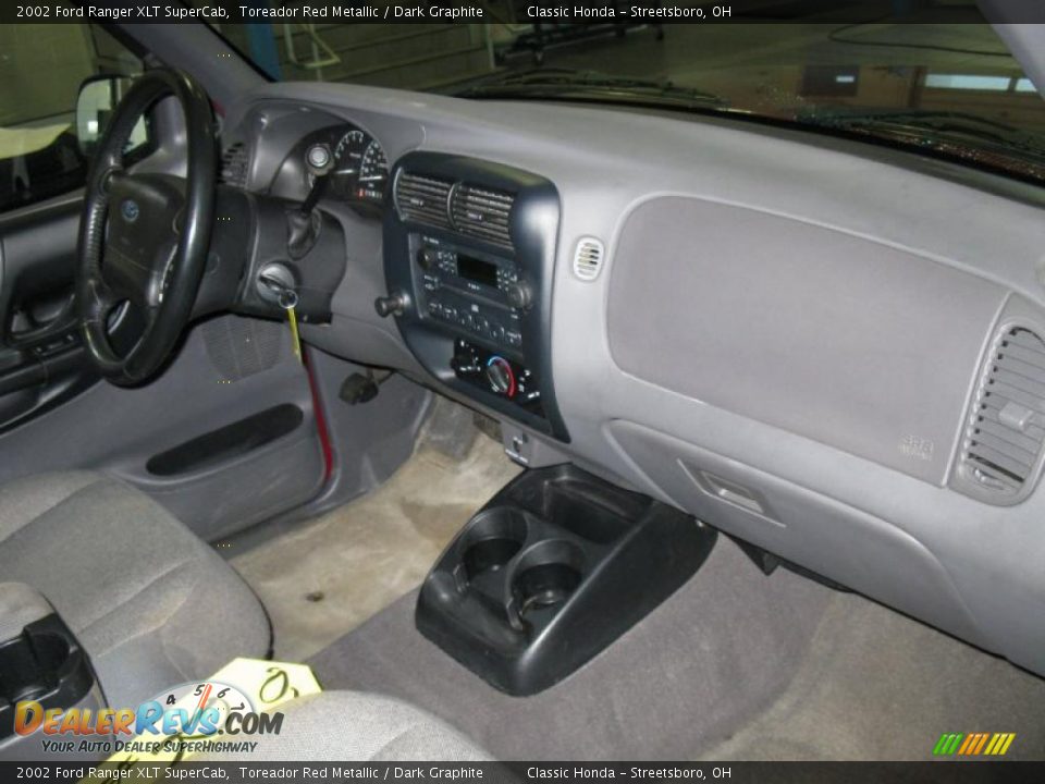 2002 Ford Ranger XLT SuperCab Toreador Red Metallic / Dark Graphite Photo #24