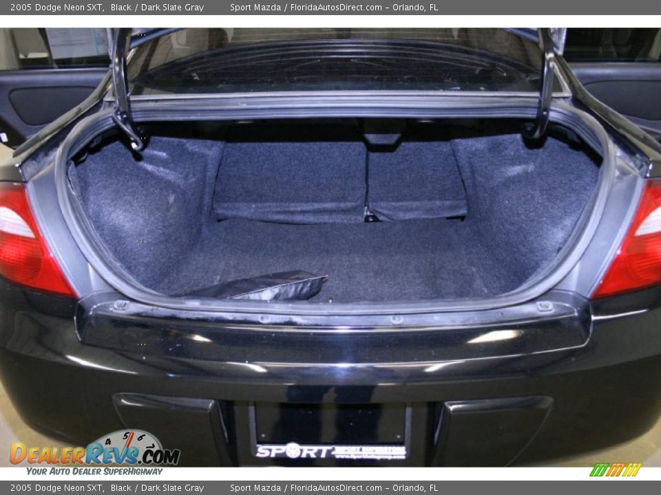 2005 Dodge Neon SXT Black / Dark Slate Gray Photo #12