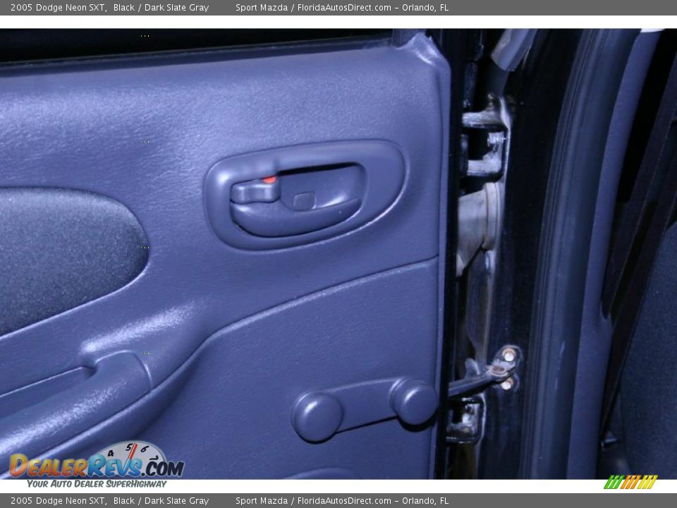 2005 Dodge Neon SXT Black / Dark Slate Gray Photo #25