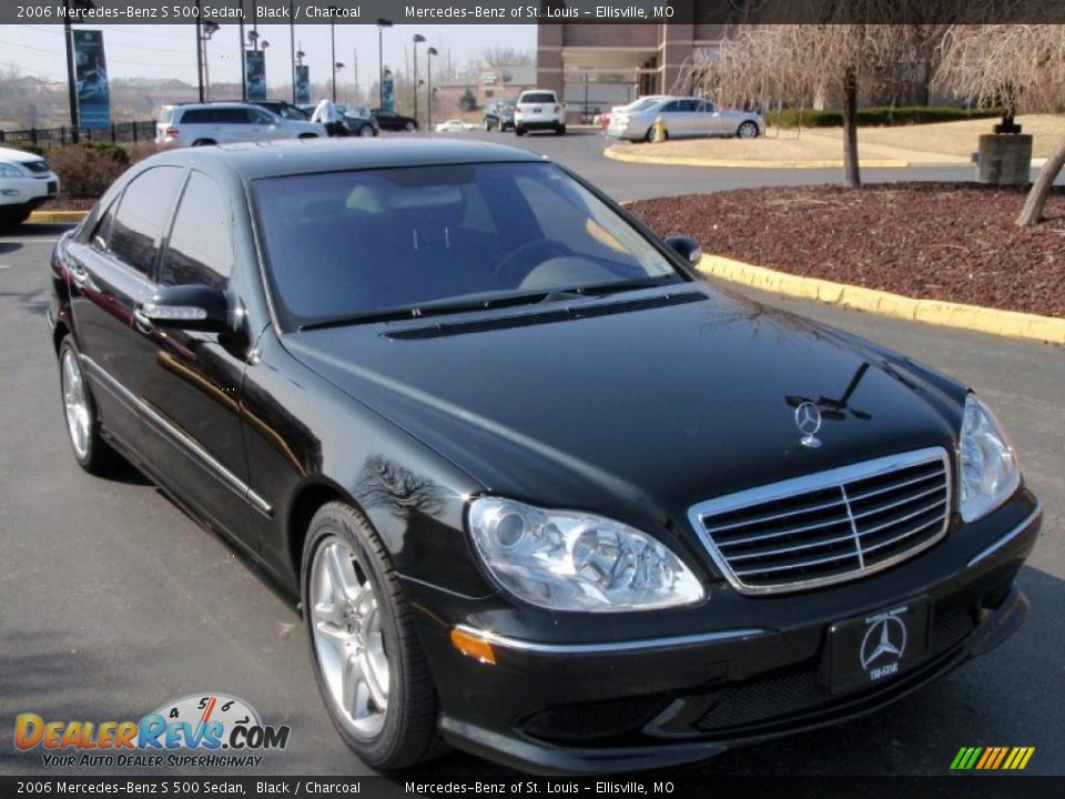 2006 Mercedes-Benz S 500 Sedan Black / Charcoal Photo #3