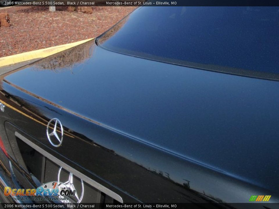 2006 Mercedes-Benz S 500 Sedan Black / Charcoal Photo #20