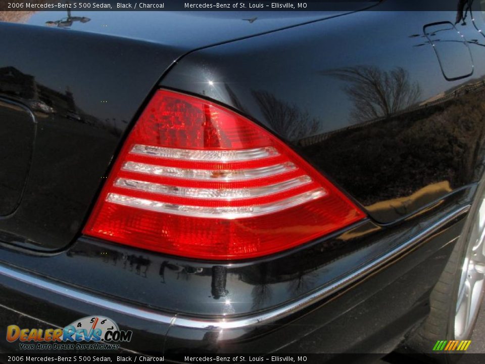 2006 Mercedes-Benz S 500 Sedan Black / Charcoal Photo #21