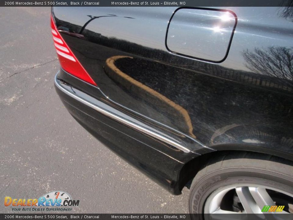 2006 Mercedes-Benz S 500 Sedan Black / Charcoal Photo #23