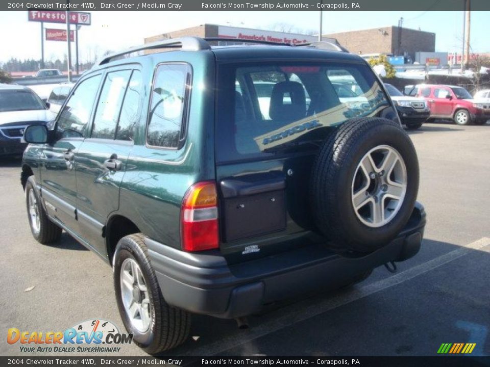 2004 Chevrolet Tracker 4WD Dark Green / Medium Gray Photo #2