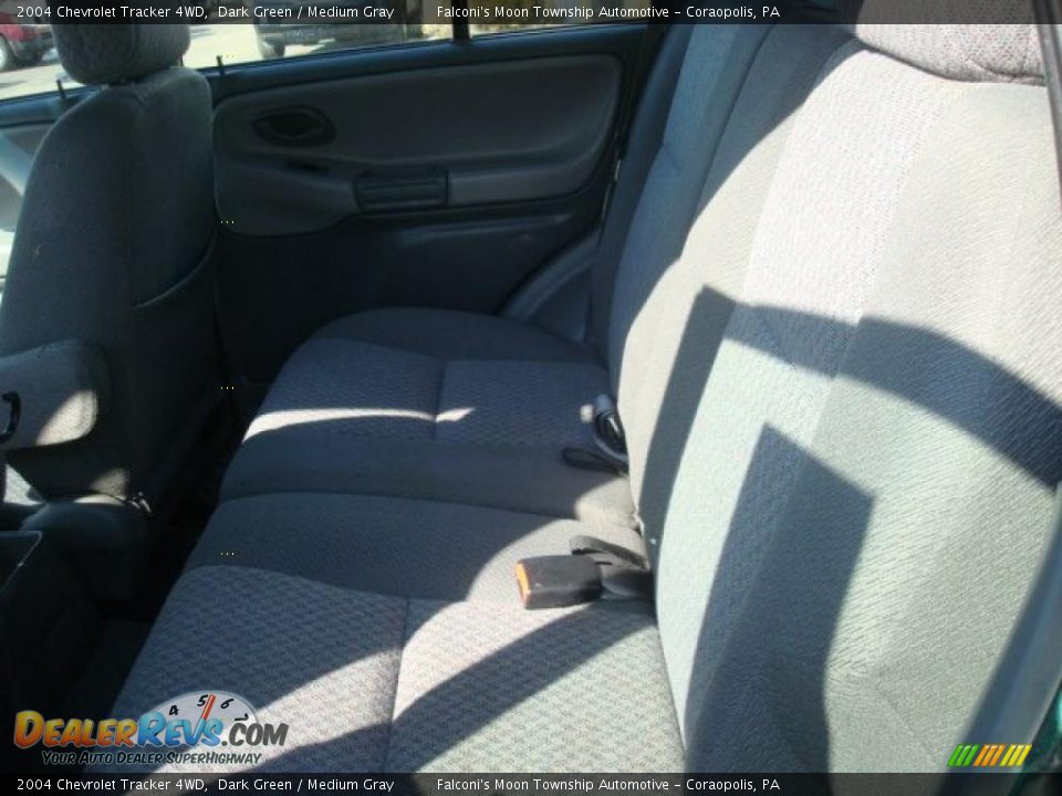 2004 Chevrolet Tracker 4WD Dark Green / Medium Gray Photo #9