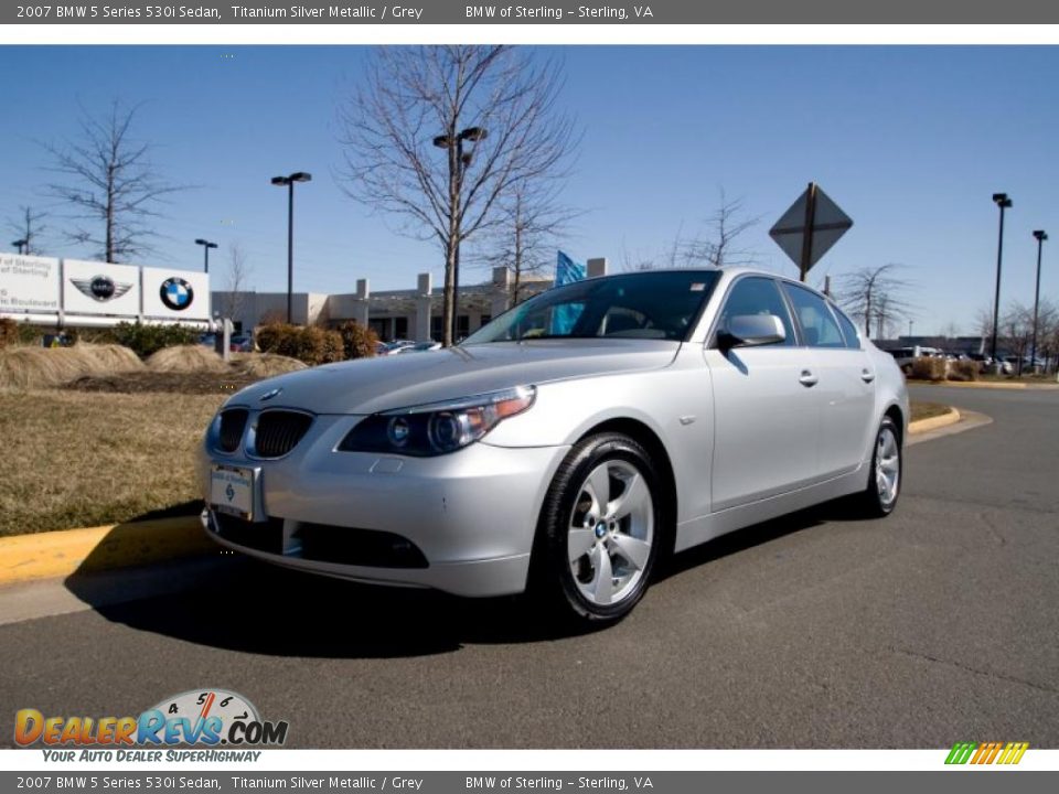 2007 BMW 5 Series 530i Sedan Titanium Silver Metallic / Grey Photo #2