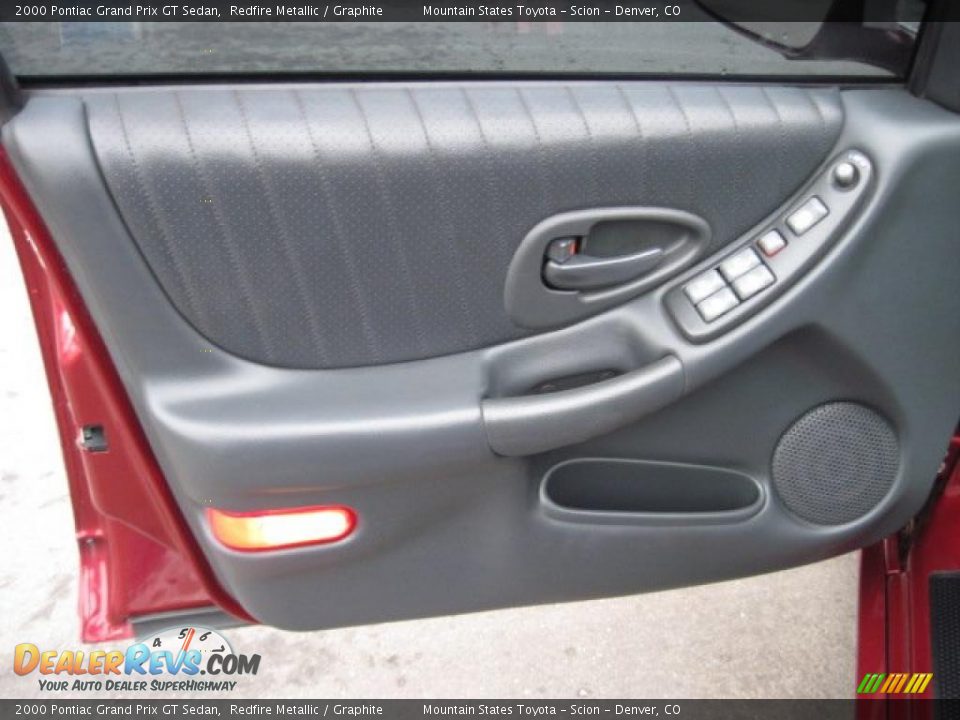 2000 Pontiac Grand Prix GT Sedan Redfire Metallic / Graphite Photo #7
