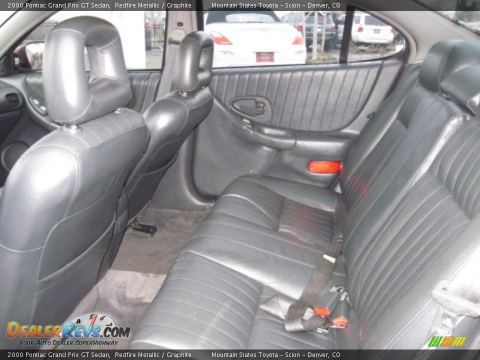 2000 Pontiac Grand Prix GT Sedan Redfire Metallic / Graphite Photo #10