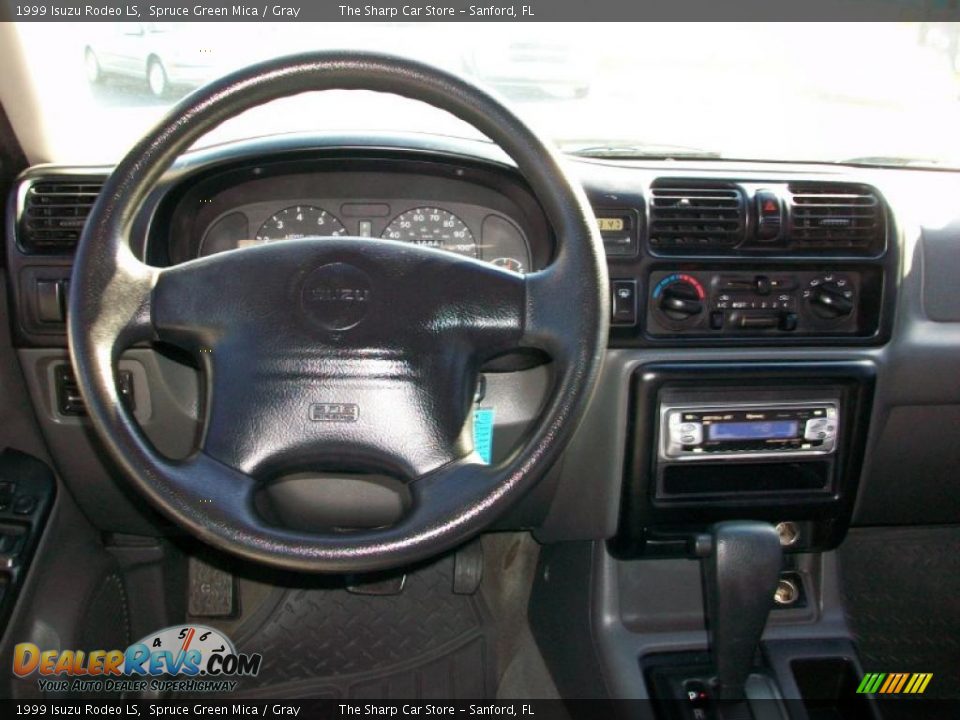 1999 Isuzu Rodeo LS Spruce Green Mica / Gray Photo #6