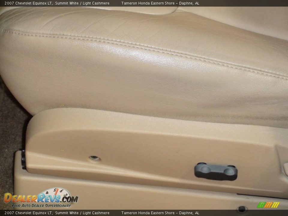 2007 Chevrolet Equinox LT Summit White / Light Cashmere Photo #16