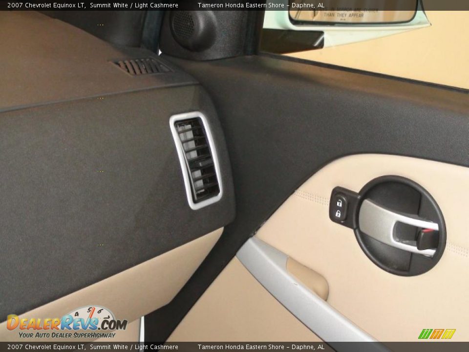 2007 Chevrolet Equinox LT Summit White / Light Cashmere Photo #24