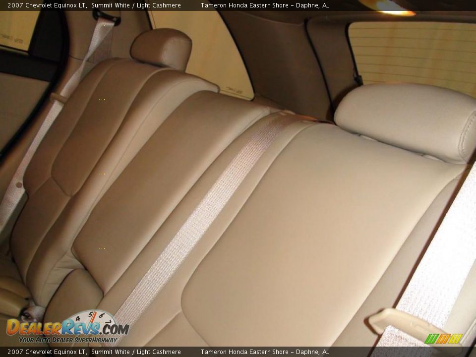 2007 Chevrolet Equinox LT Summit White / Light Cashmere Photo #29
