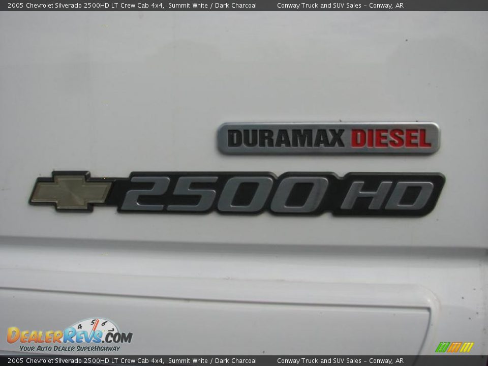 2005 Chevrolet Silverado 2500HD LT Crew Cab 4x4 Summit White / Dark Charcoal Photo #9