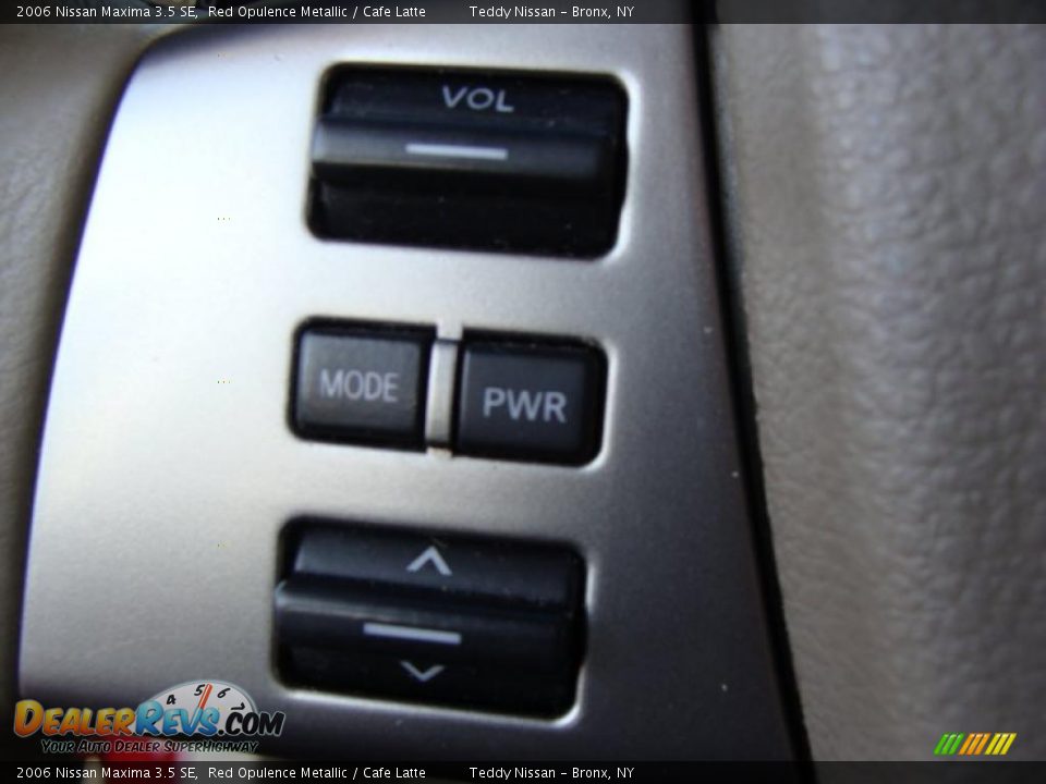 2006 Nissan Maxima 3.5 SE Red Opulence Metallic / Cafe Latte Photo #22