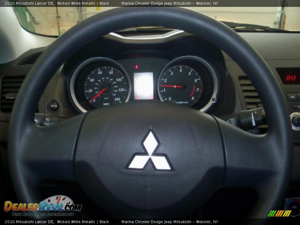 2010 Mitsubishi Lancer DE Wicked White Metallic / Black Photo #4