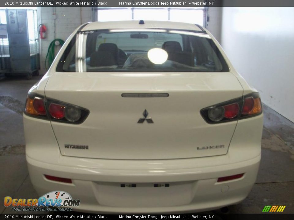 2010 Mitsubishi Lancer DE Wicked White Metallic / Black Photo #6