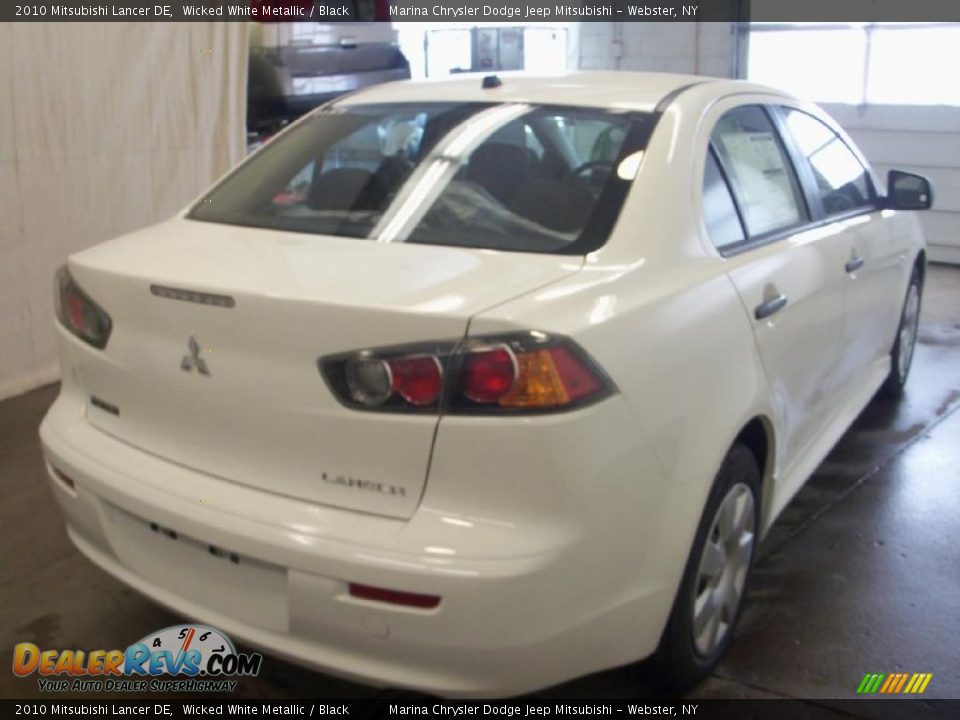 2010 Mitsubishi Lancer DE Wicked White Metallic / Black Photo #7