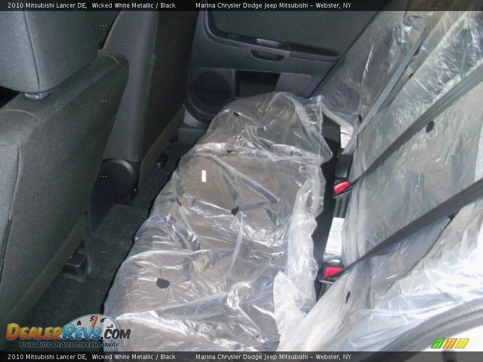 2010 Mitsubishi Lancer DE Wicked White Metallic / Black Photo #14