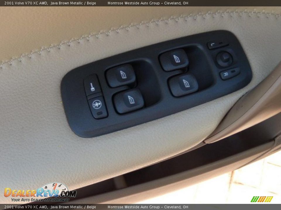 2001 Volvo V70 XC AWD Java Brown Metallic / Beige Photo #15
