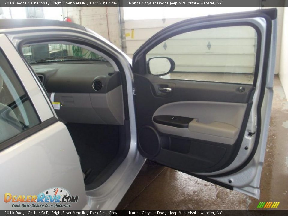 2010 Dodge Caliber SXT Bright Silver Metallic / Dark Slate Gray Photo #19