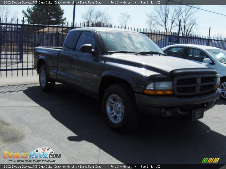 2002 Dodge Dakota SXT Club Cab Graphite Metallic / Dark Slate Gray Photo #2