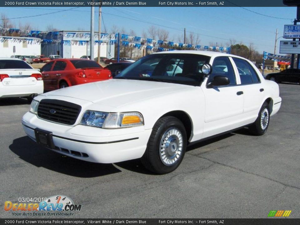 2000 Ford Crown Victoria Police Interceptor Vibrant White / Dark Denim Blue Photo #1