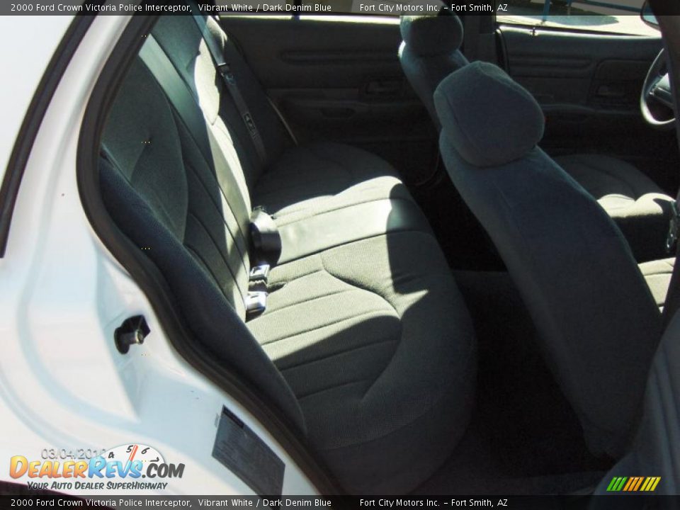 2000 Ford Crown Victoria Police Interceptor Vibrant White / Dark Denim Blue Photo #7