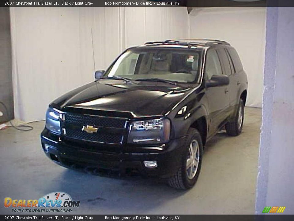 2007 Chevrolet TrailBlazer LT Black / Light Gray Photo #3