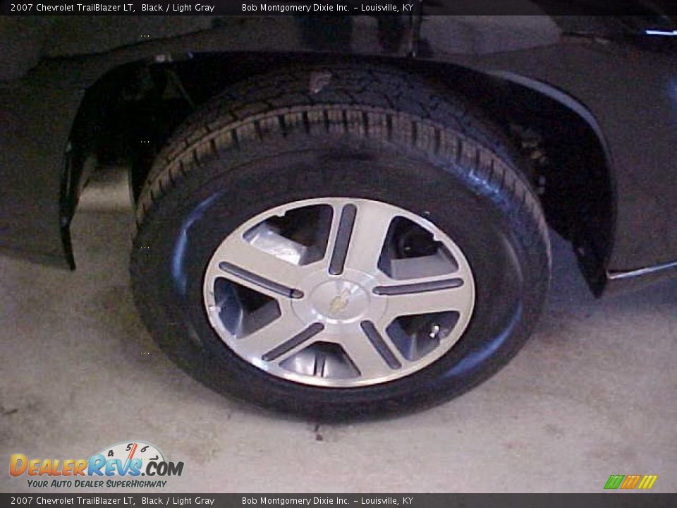 2007 Chevrolet TrailBlazer LT Black / Light Gray Photo #13
