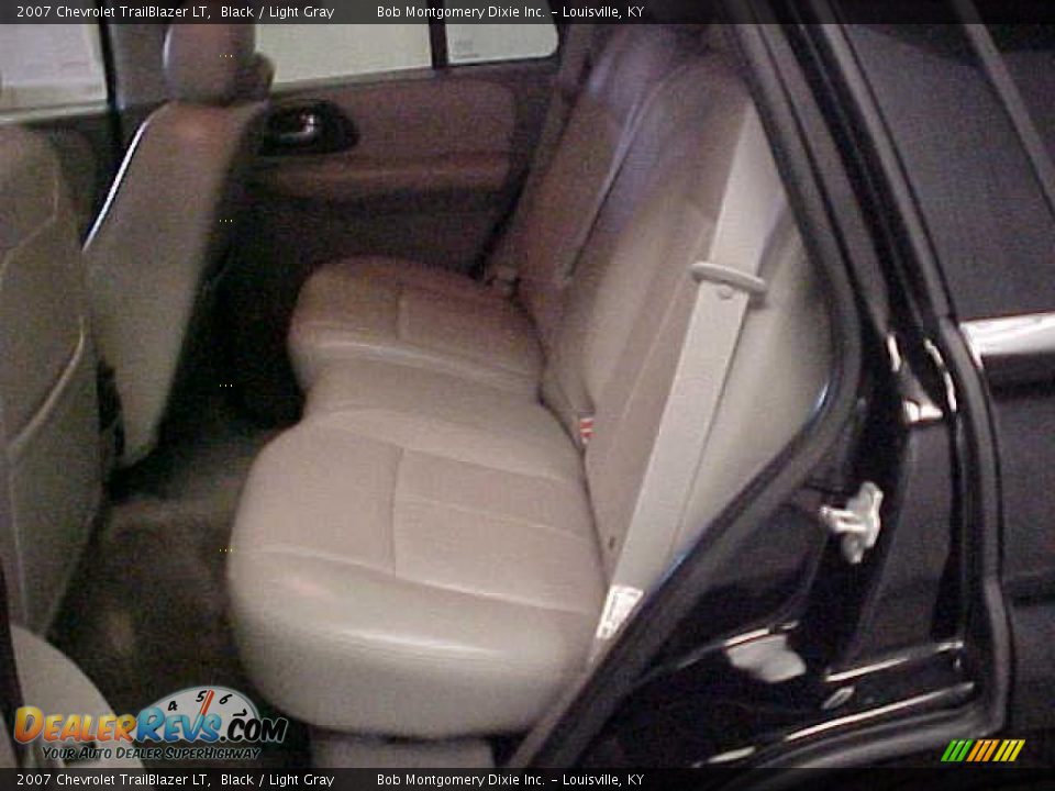 2007 Chevrolet TrailBlazer LT Black / Light Gray Photo #18