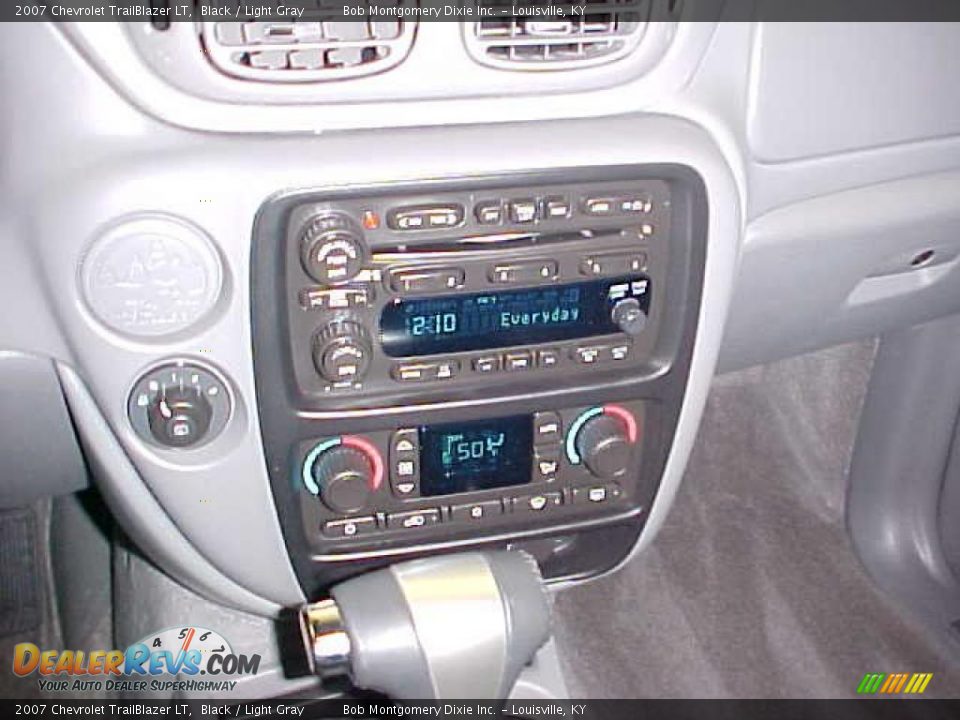 2007 Chevrolet TrailBlazer LT Black / Light Gray Photo #25