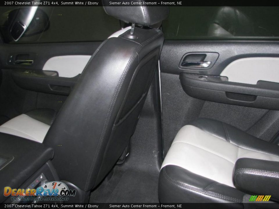 2007 Chevrolet Tahoe Z71 4x4 Summit White / Ebony Photo #19