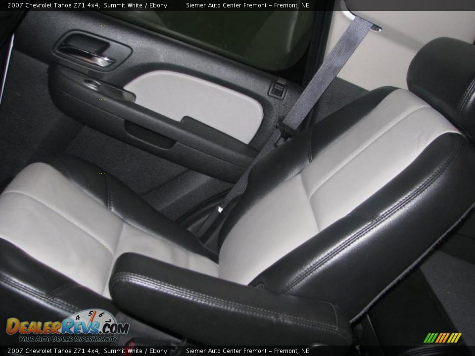 2007 Chevrolet Tahoe Z71 4x4 Summit White / Ebony Photo #20