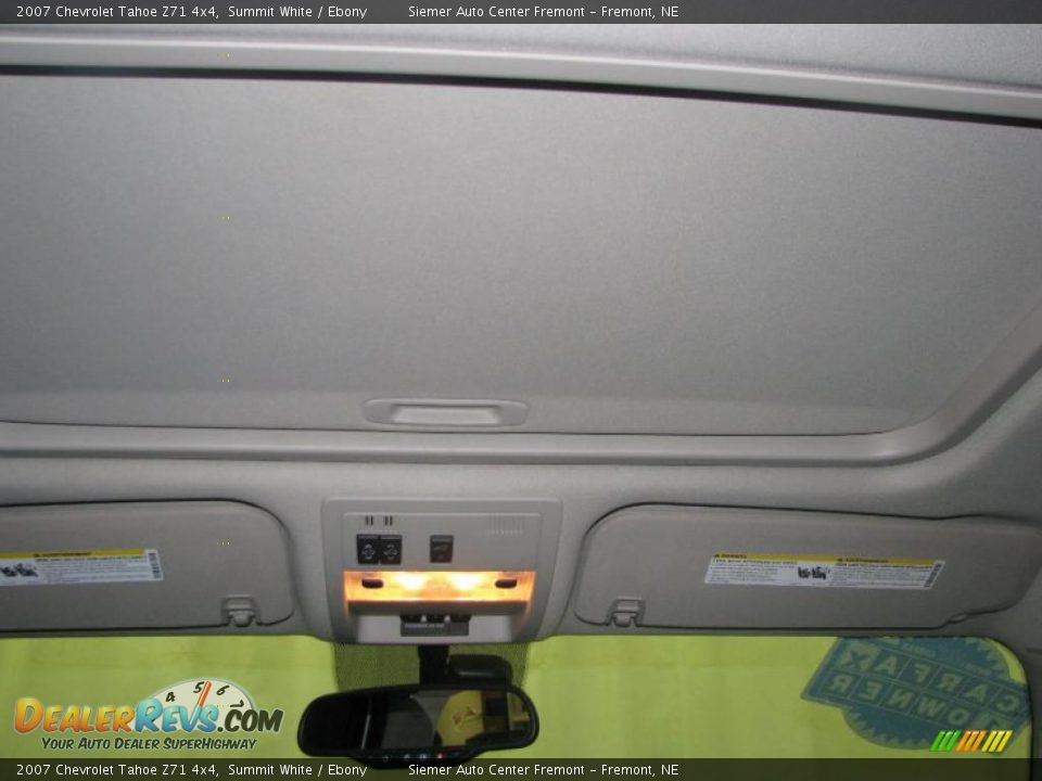 2007 Chevrolet Tahoe Z71 4x4 Summit White / Ebony Photo #26