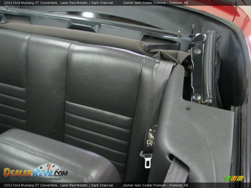 2001 Ford Mustang GT Convertible Laser Red Metallic / Dark Charcoal Photo #14