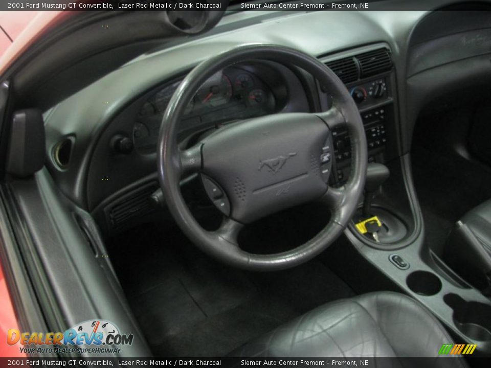 2001 Ford Mustang GT Convertible Laser Red Metallic / Dark Charcoal Photo #21