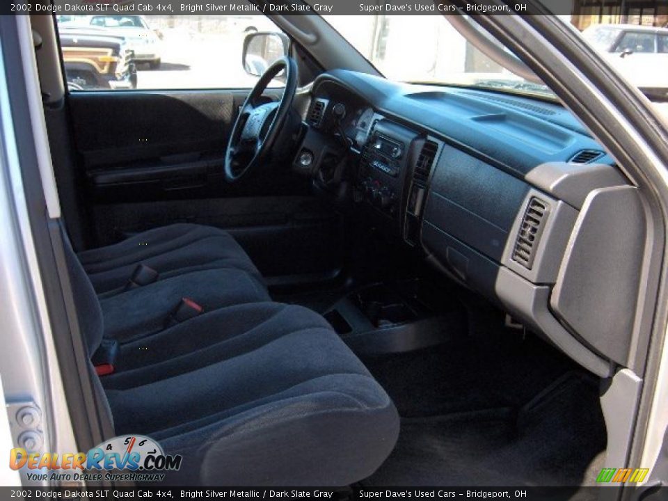 2002 Dodge Dakota SLT Quad Cab 4x4 Bright Silver Metallic / Dark Slate Gray Photo #11