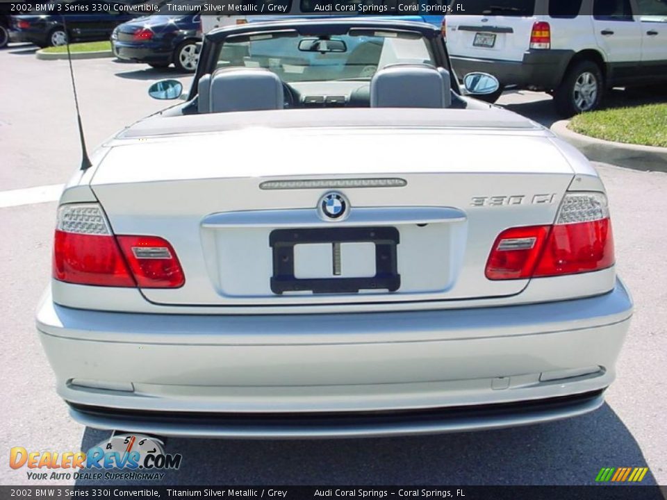 2002 BMW 3 Series 330i Convertible Titanium Silver Metallic / Grey Photo #18