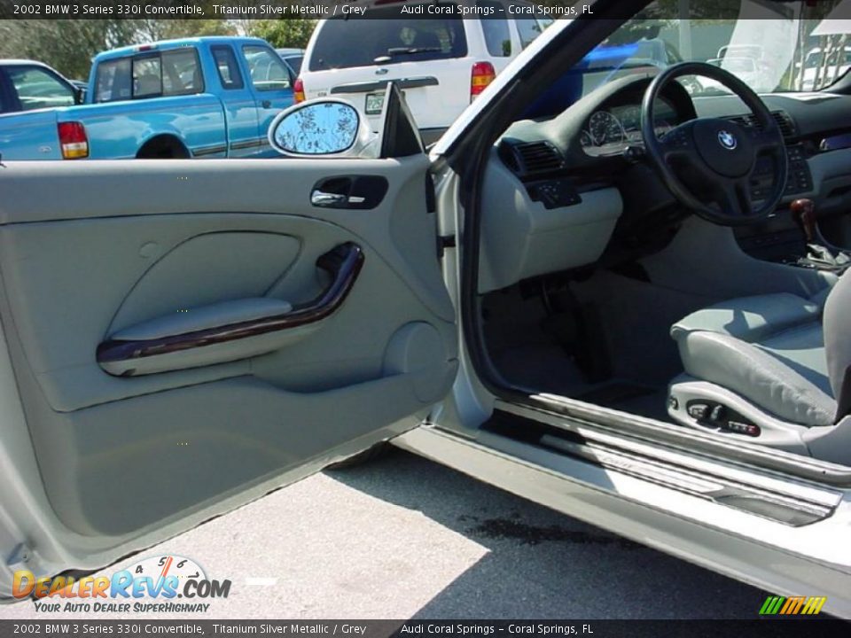 2002 BMW 3 Series 330i Convertible Titanium Silver Metallic / Grey Photo #23