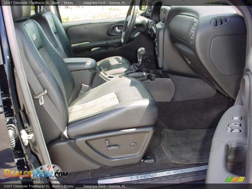 2007 Chevrolet TrailBlazer SS Black / Ebony Photo #12