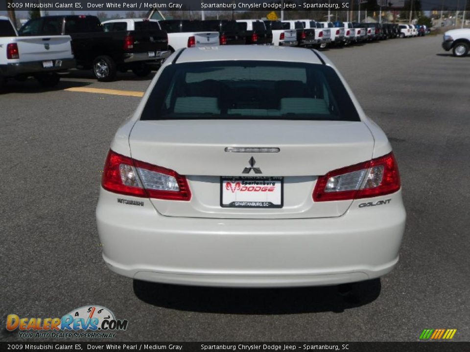 2009 Mitsubishi Galant ES Dover White Pearl / Medium Gray Photo #3