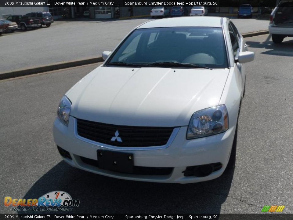 2009 Mitsubishi Galant ES Dover White Pearl / Medium Gray Photo #6
