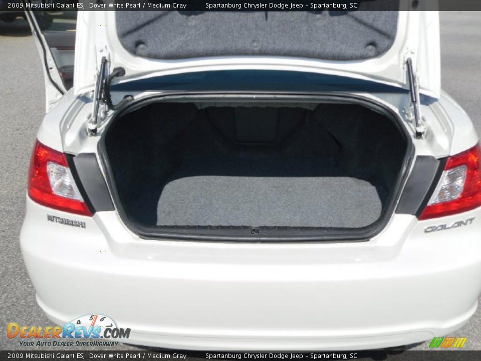 2009 Mitsubishi Galant ES Dover White Pearl / Medium Gray Photo #13