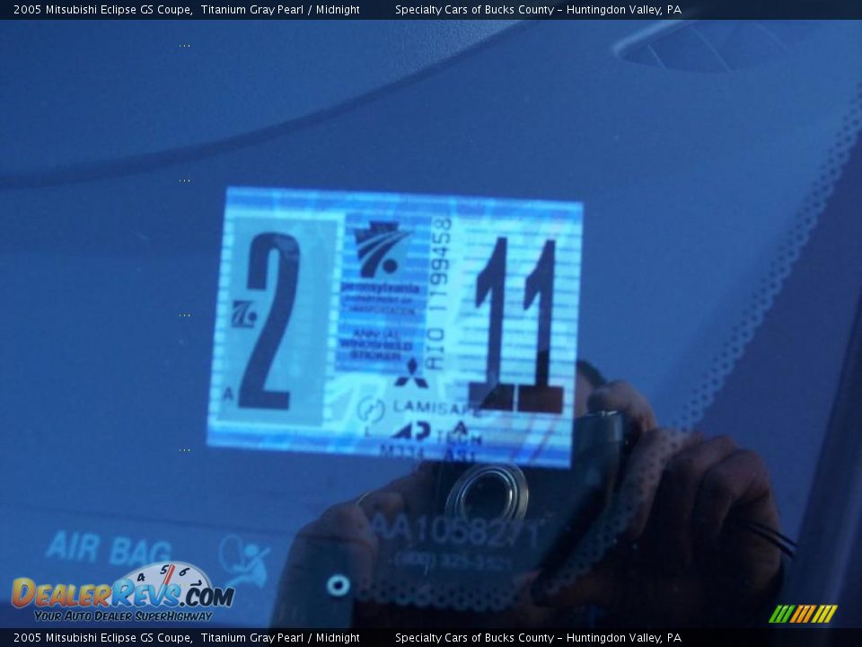 2005 Mitsubishi Eclipse GS Coupe Titanium Gray Pearl / Midnight Photo #25
