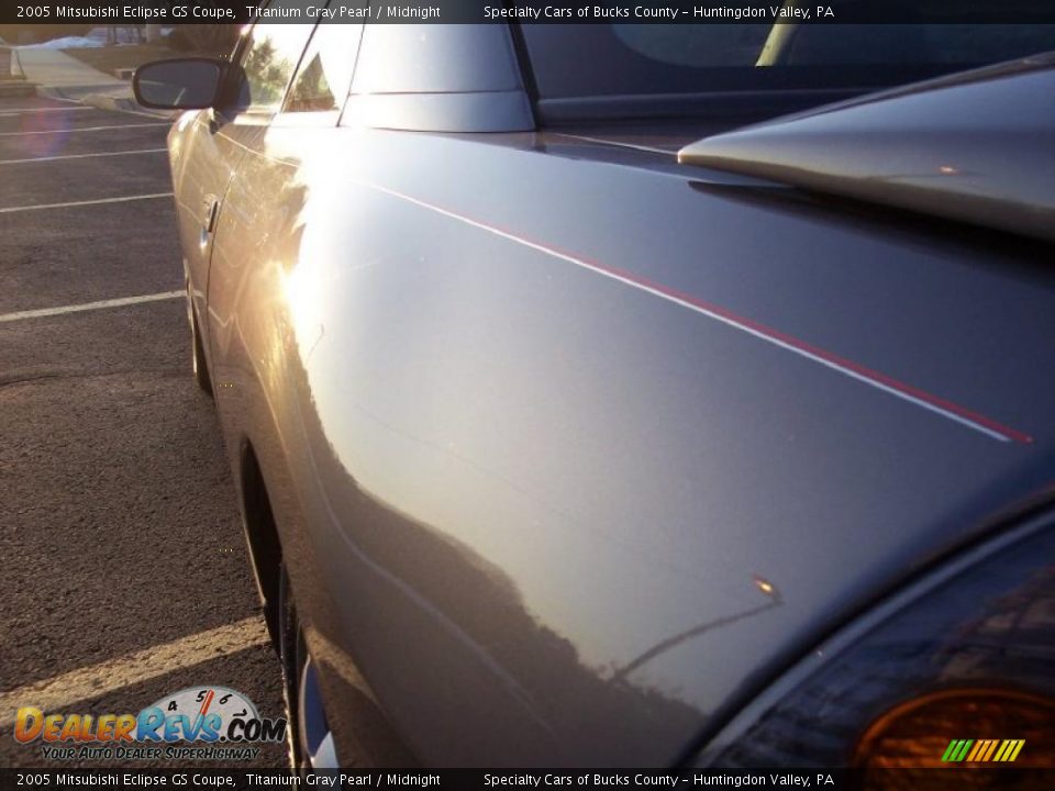 2005 Mitsubishi Eclipse GS Coupe Titanium Gray Pearl / Midnight Photo #26